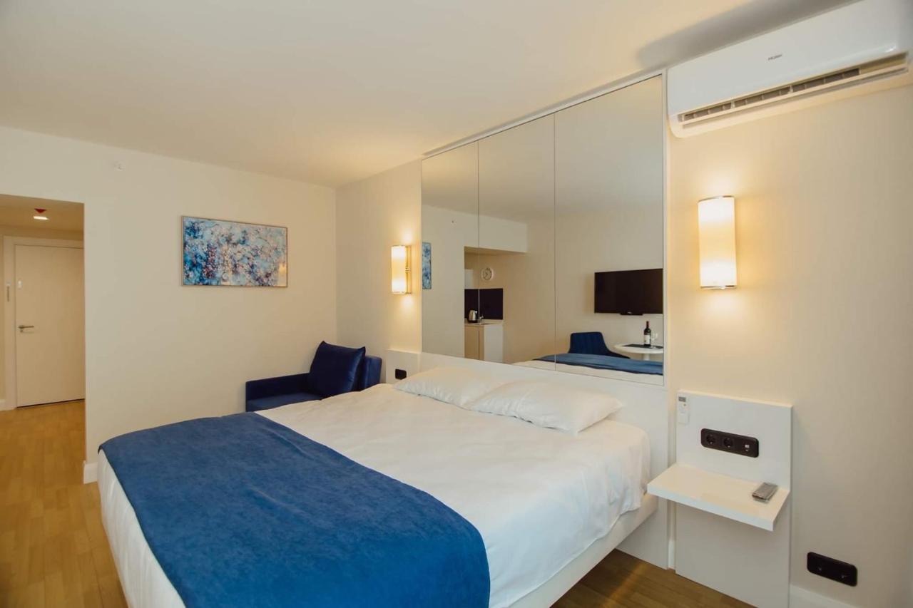 באטומי Nuage - 1St Line Sea View Apartments מראה חיצוני תמונה