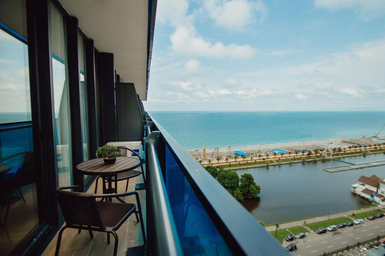 באטומי Nuage - 1St Line Sea View Apartments מראה חיצוני תמונה